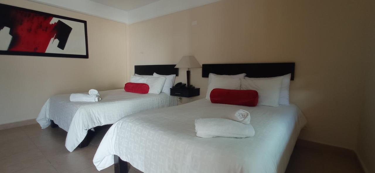 Hotel Puerto Campeche Extérieur photo